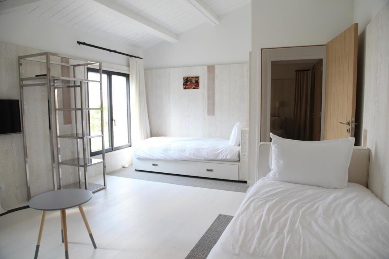 Villa La Sardane B&B Le Plomb Extérieur photo